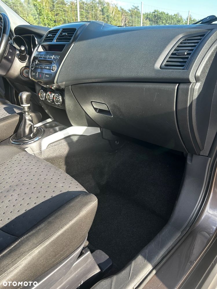 Mitsubishi ASX 1.8 DI-D 2WD 35 Jahre - 26