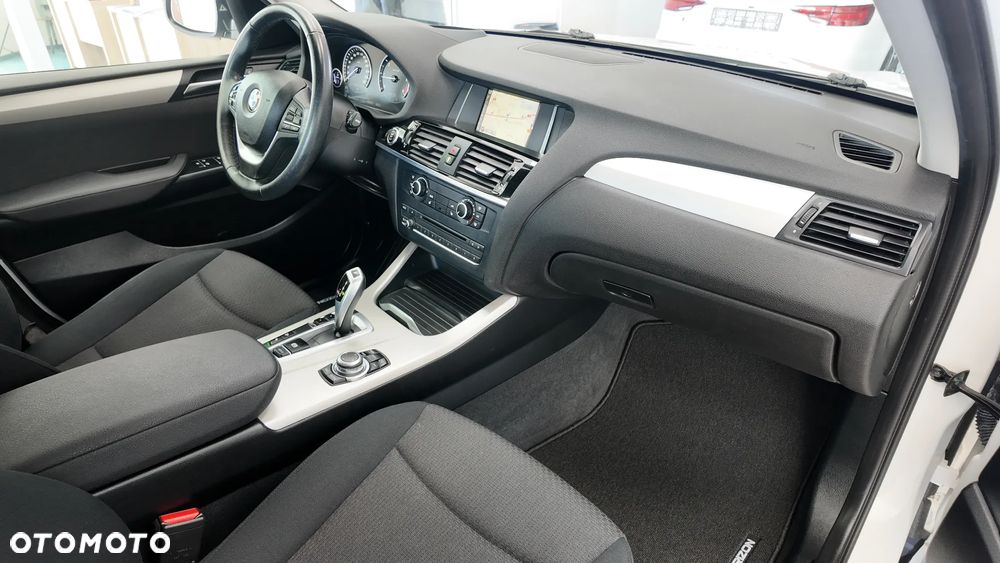 BMW X3 xDrive20d - 18