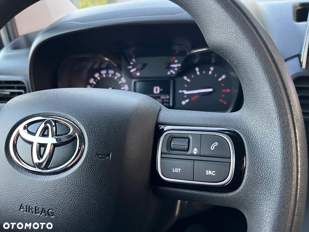 Toyota PROACE CITY - 26