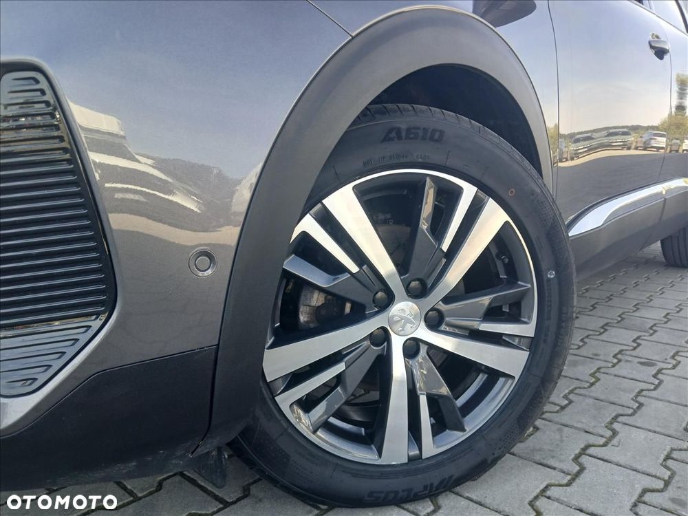 Peugeot 5008 1.5 BlueHDi Allure S&S - 20