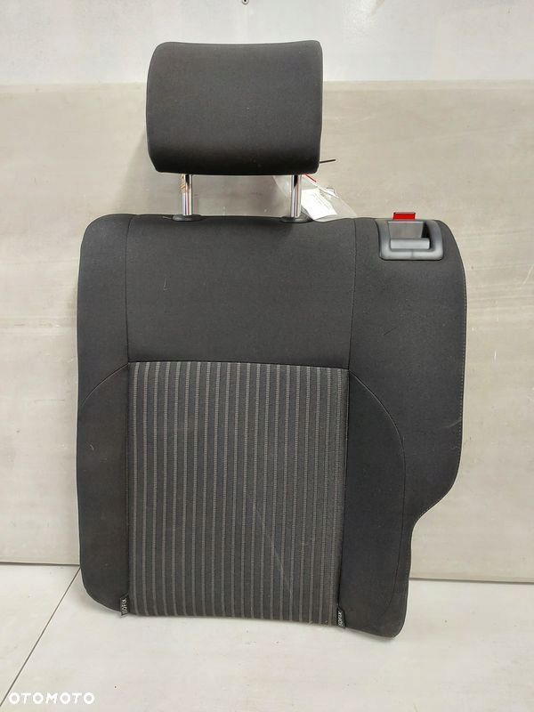 VOLKSWAGEN POLO 6R V OPARCIE KANAPY LEWY TYŁ - 4