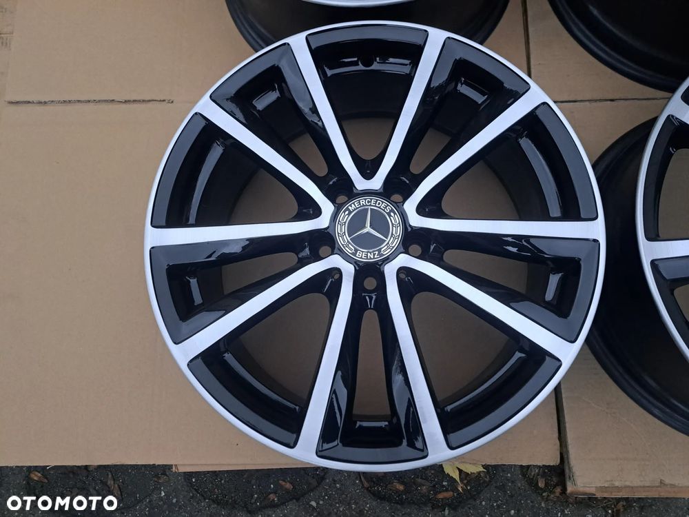 Oryg. Mercedes B-Klasa 18 246 A246 A2464010600 A-Klasa CLA 176 A176