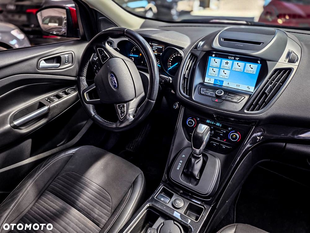 Ford Kuga 2.0 TDCi 4WD Titanium Plus - 17