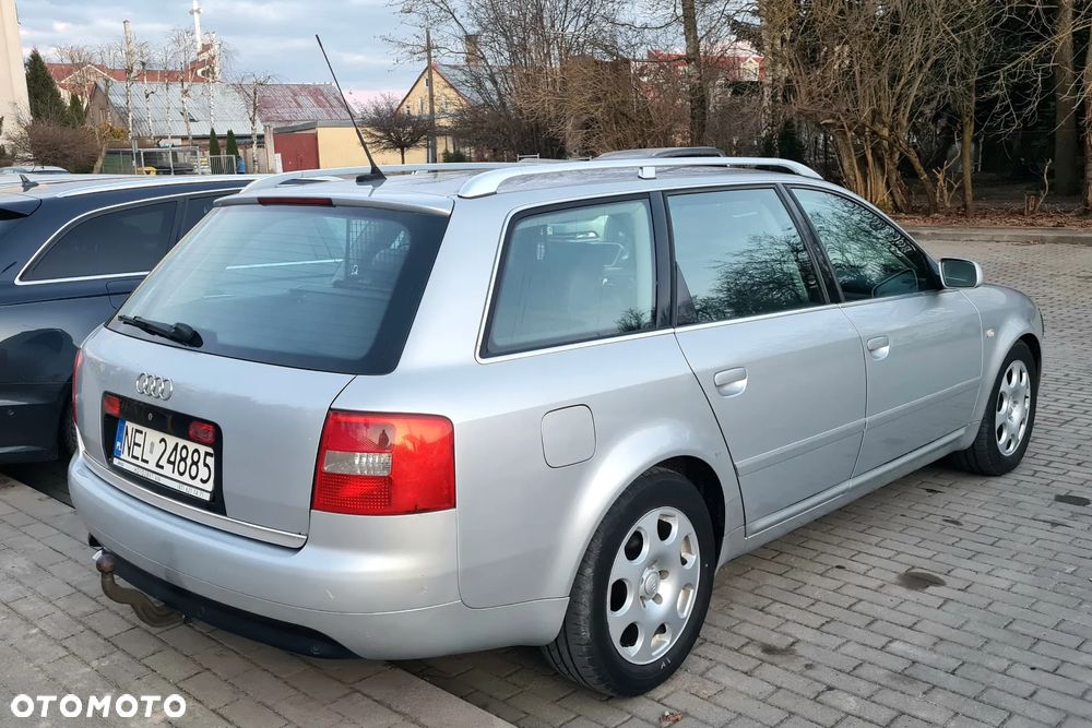 Audi A6 Avant 2.5 TDI Tiptr - 4