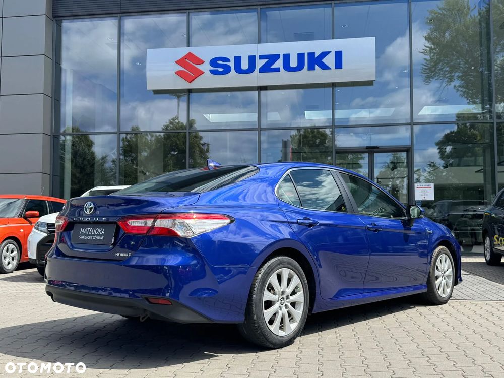 Toyota Camry 2.5 Hybrid Comfort CVT - 4