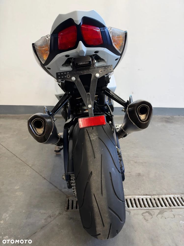 Suzuki GSX-R - 41