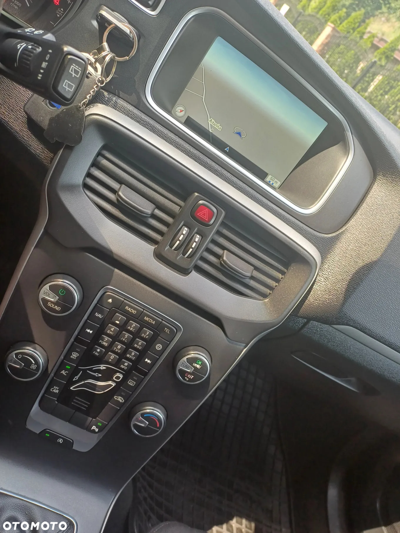 Volvo V40 D4 Drive-E Momentum - 18