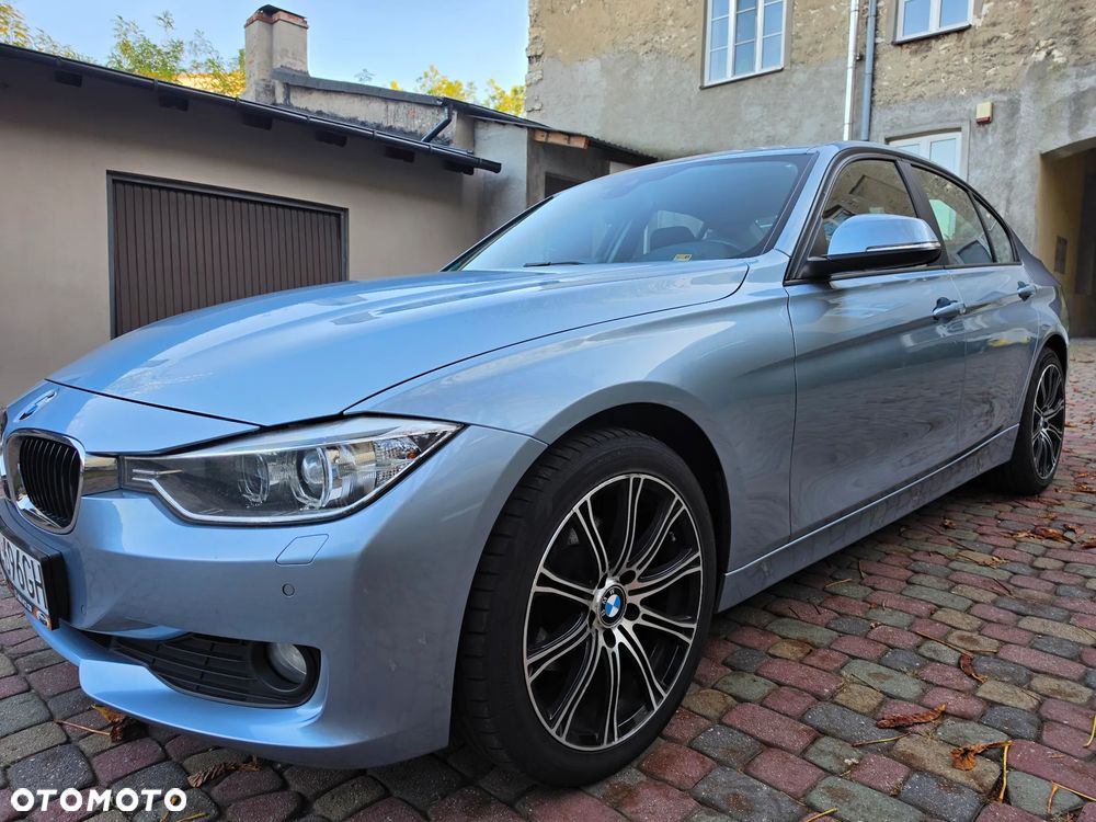 BMW Seria 3 2013 photo 3
