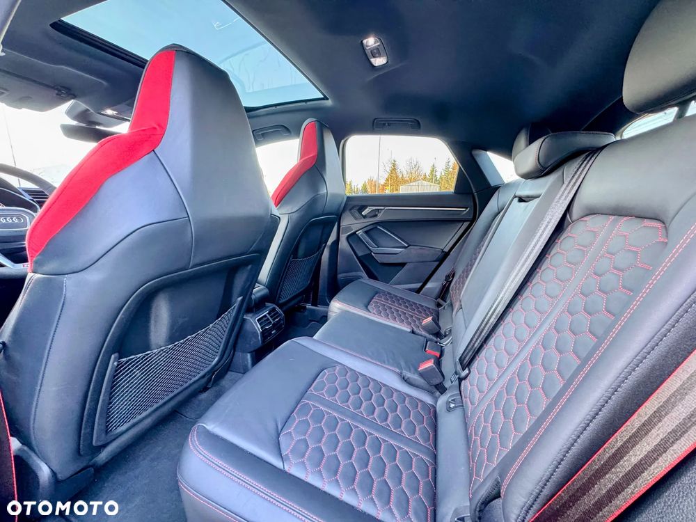 Audi RS Q3 - 11