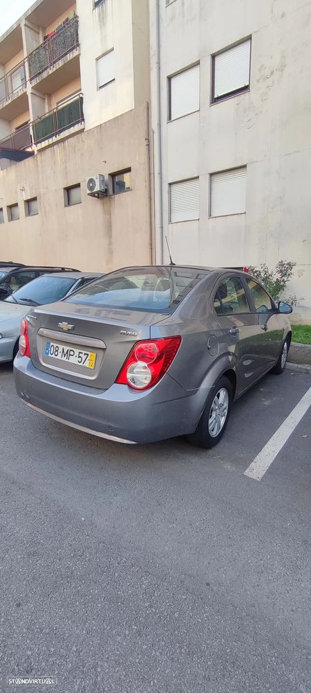 Chevrolet Aveo 1.2 LT - 2