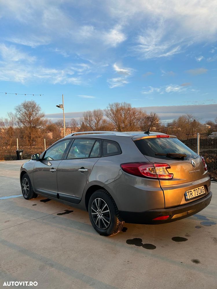 Renault Megane ENERGY dCi 110 Start & Stop Expression - 4