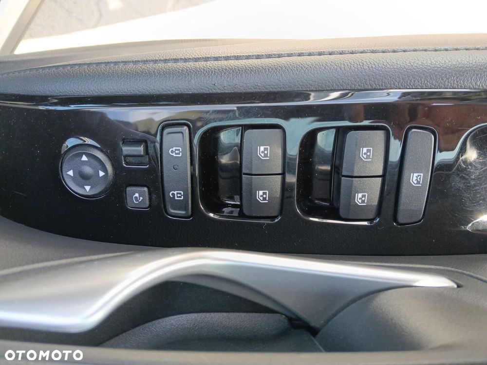 Hyundai Tucson 1.6 T-GDi Smart 2WD - 16