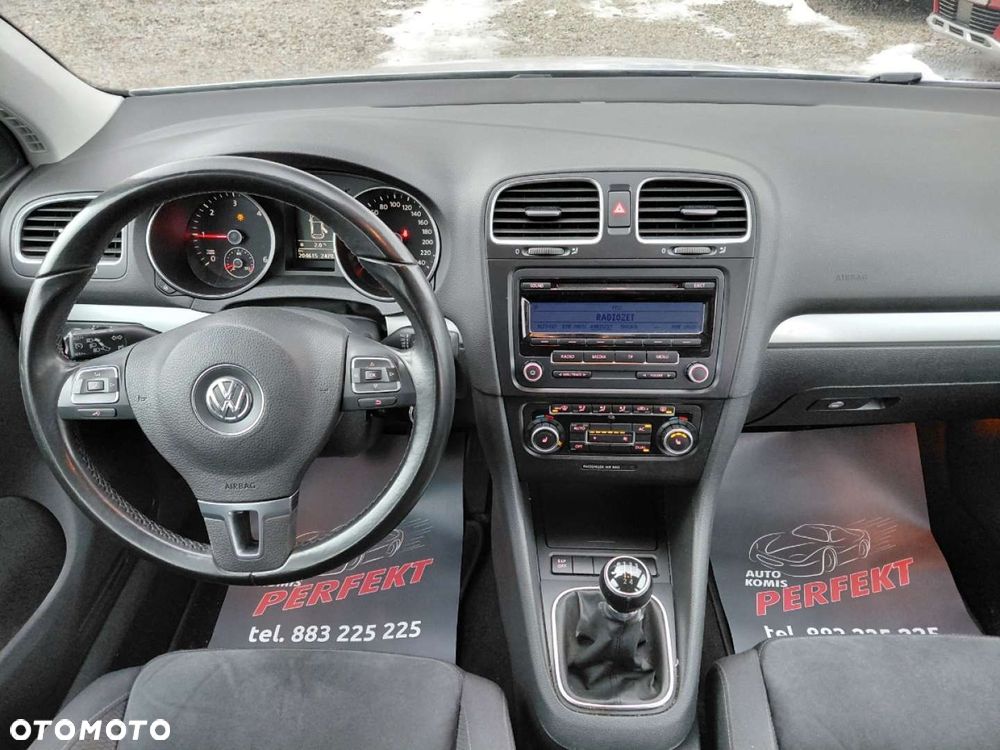 Volkswagen Golf - 17