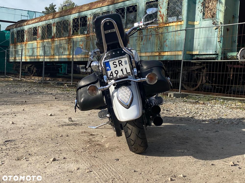 Yamaha Road Star - 8