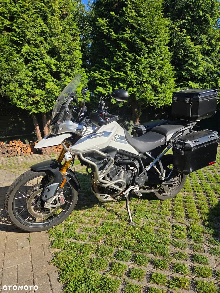 Triumph Tiger - 1