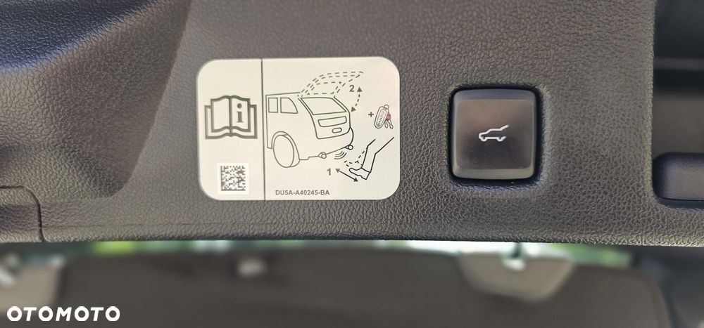 Ford Kuga 2.0 EcoBlue Hybrid TITANIUM - 17