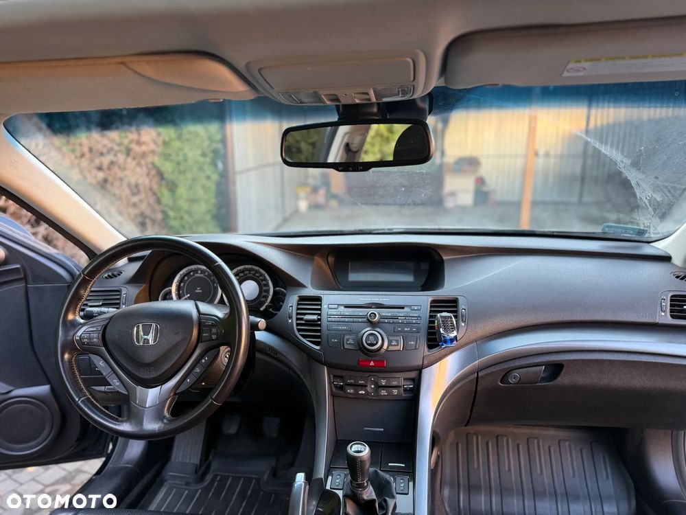 Honda Accord 2.0 Executive - 6