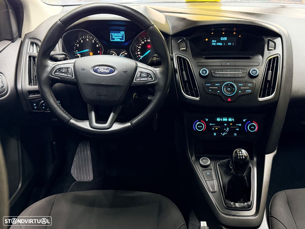 Ford Focus 1.0 EcoBoost S&S COOL&CONNECT DESIGN - 18