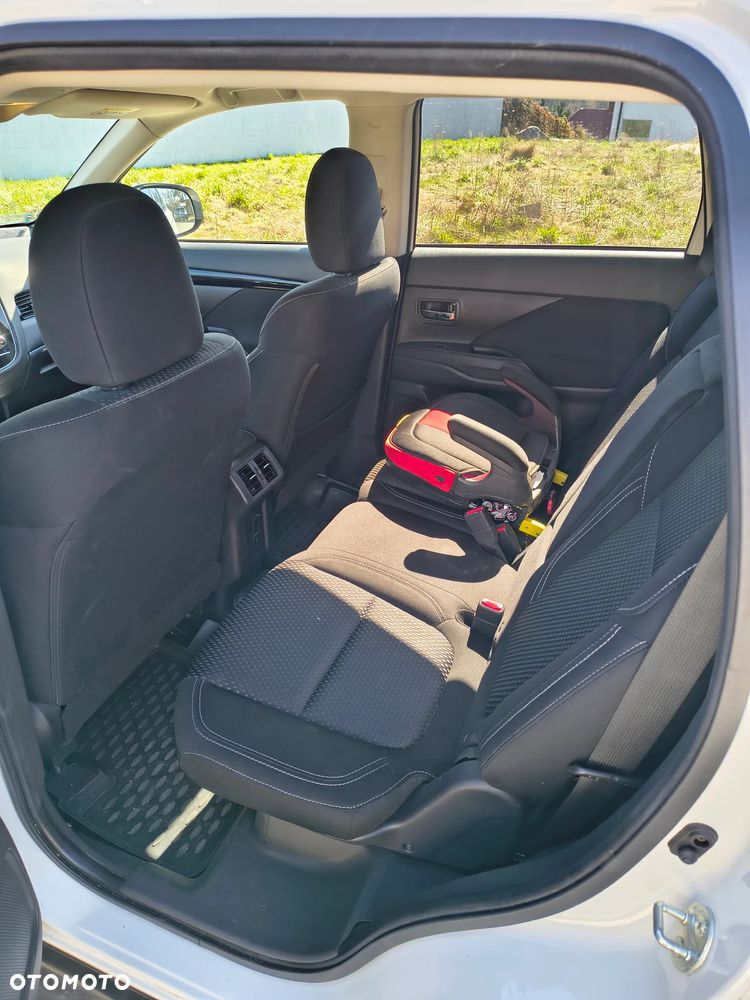 Mitsubishi Outlander 2.0 Intense 4WD CVT - 7