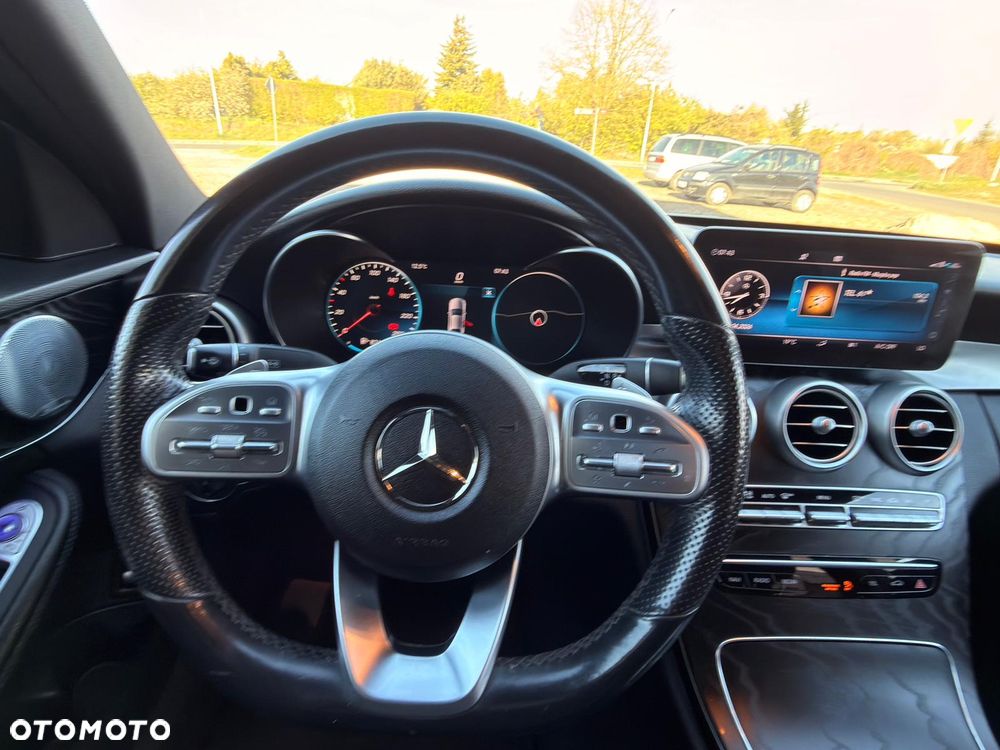 Mercedes-Benz Klasa C 220 d 9G-TRONIC - 38