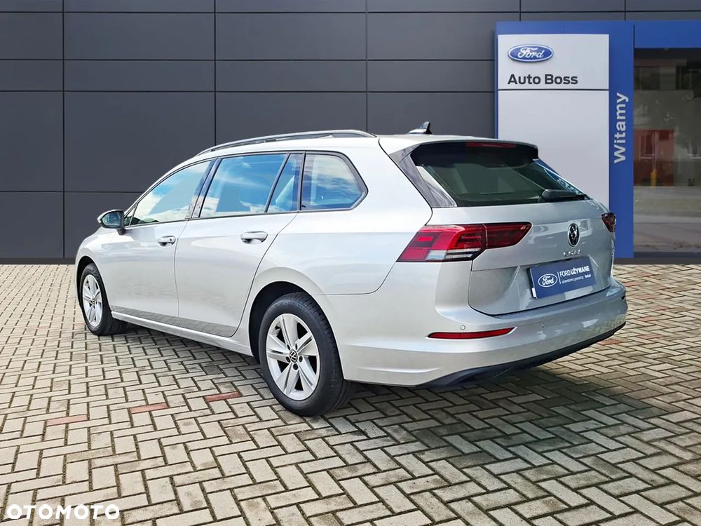 Volkswagen Golf VIII 2.0 TDI Life Plus - 3