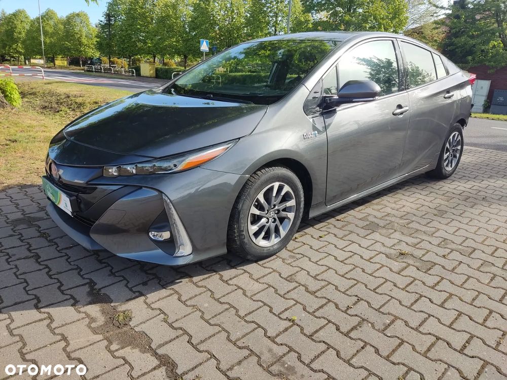 Toyota Prius - 1