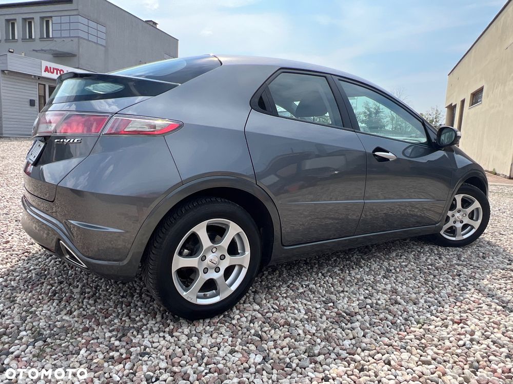 Honda Civic 1.4 i-VTEC Comfort - 12