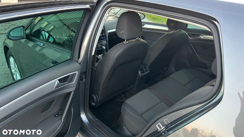 Volkswagen Golf 1.0 TSI (BlueMotion Technology) DSG Comfortline - 25