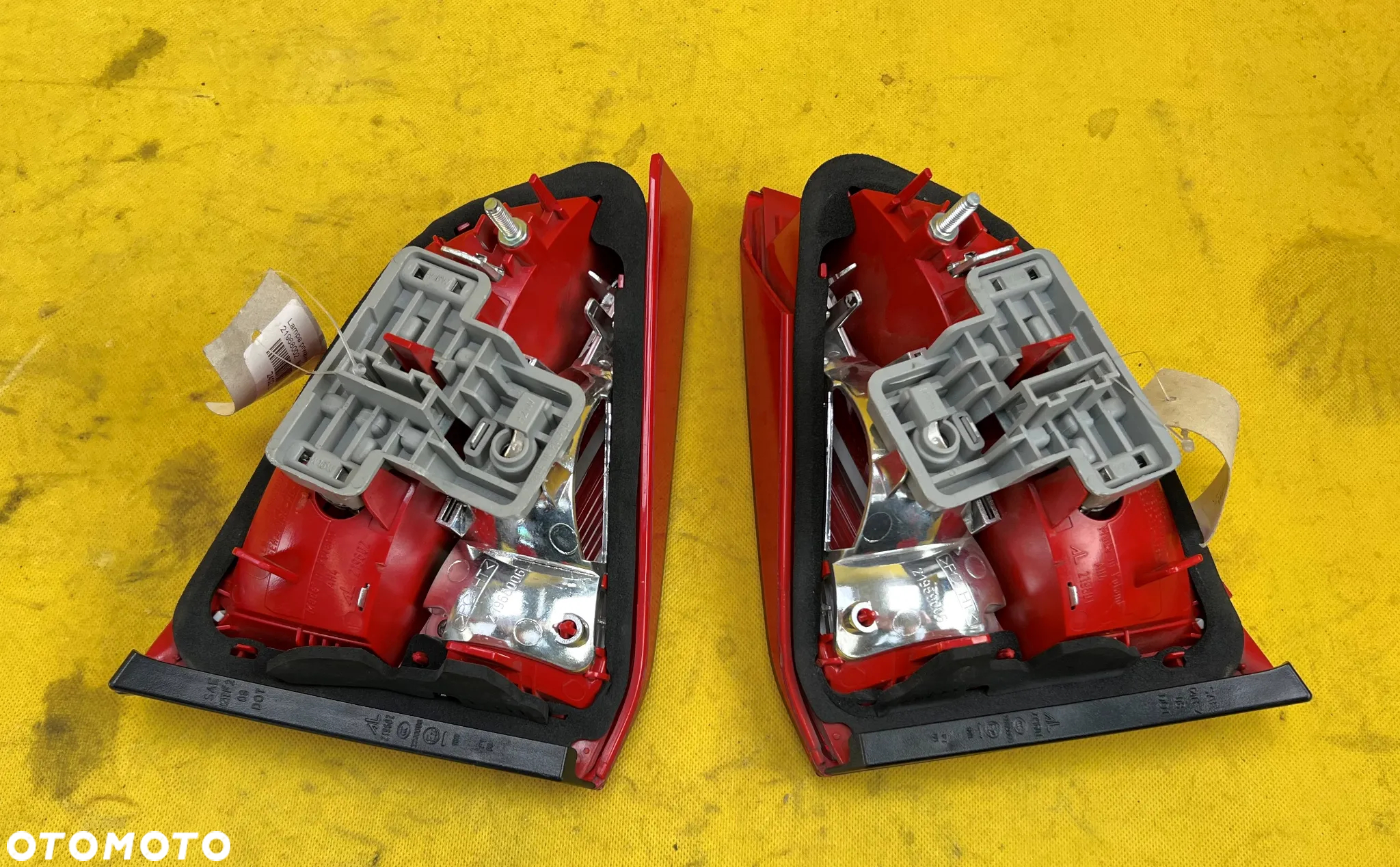 LAMPA PRAWA LEWA TYŁ AUDI A4 B8 KOMBI 8K9945094 8K9945093 ORYGINAŁ - 6