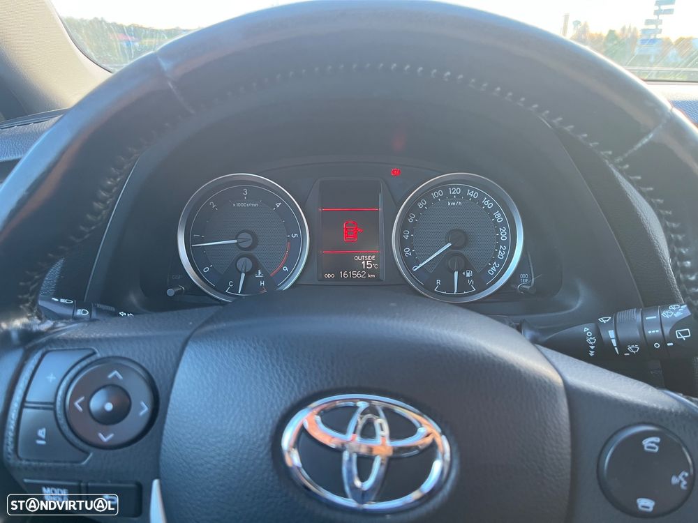 Toyota Auris 1.4 D-4D - 8