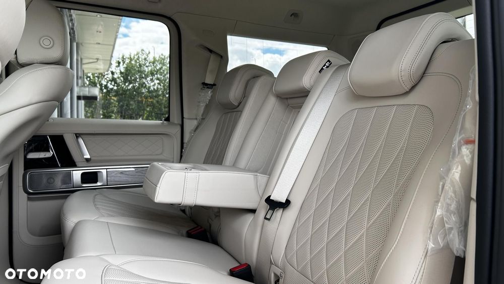Mercedes-Benz Klasa G AMG 63 - 29