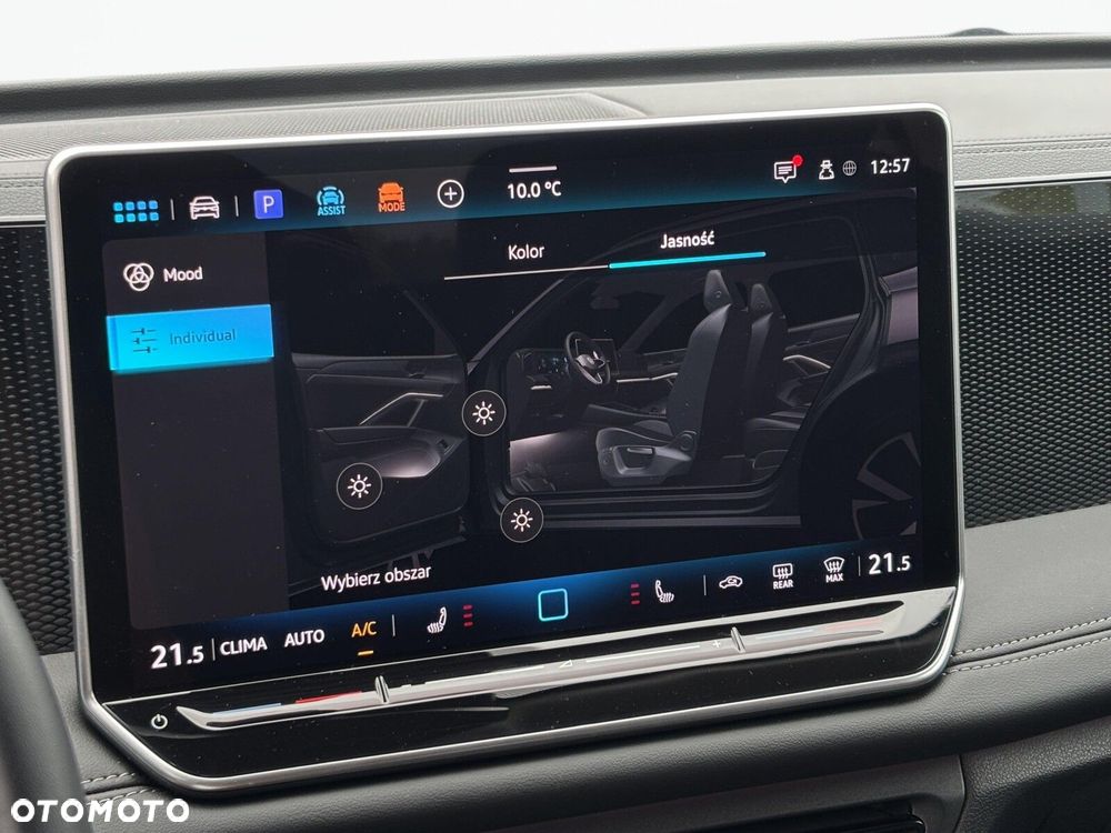 Volkswagen Tiguan 1.5 eTSI Life DSG - 25