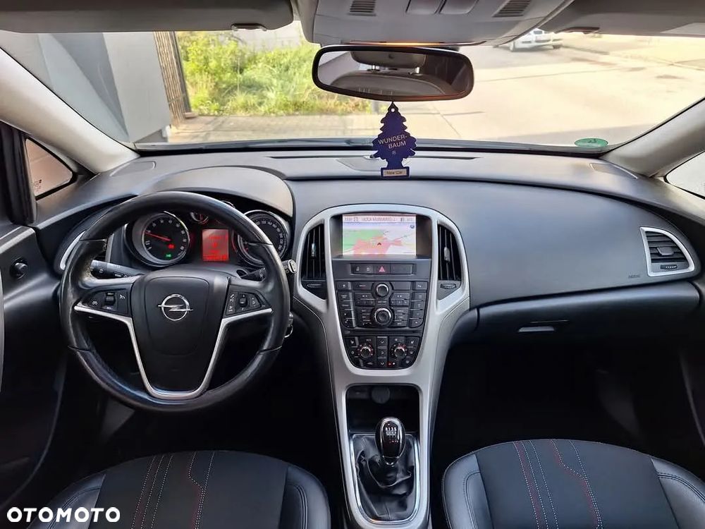 Opel Astra 1.4 Turbo Sports Tourer 150 Jahre - 5