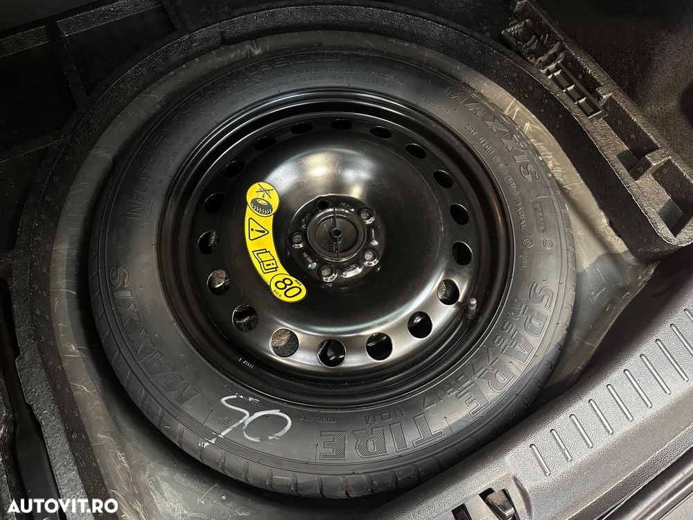 Ford Kuga 2.0 TDCi 4x4 Aut. Titanium - 38