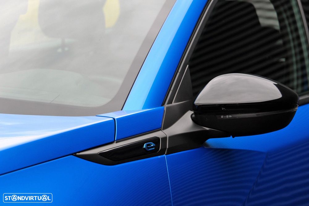 Peugeot e-2008 50 kWh Active Pack - 5