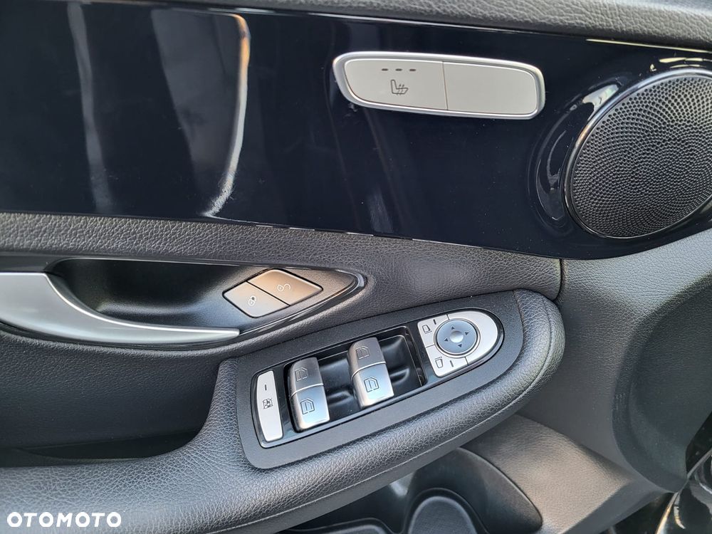 Mercedes-Benz Klasa C - 25