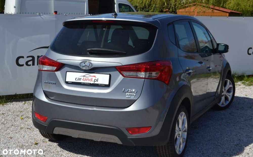 Hyundai ix20 1.6 CRDi Crossline - 12