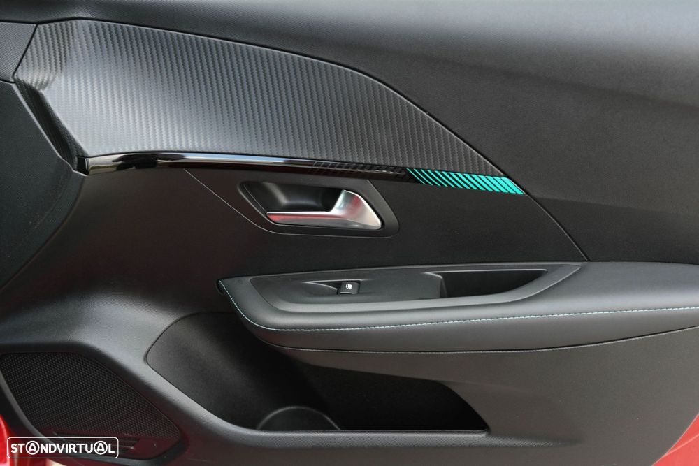 Peugeot 208 1.2 PureTech Allure EAT8 - 27