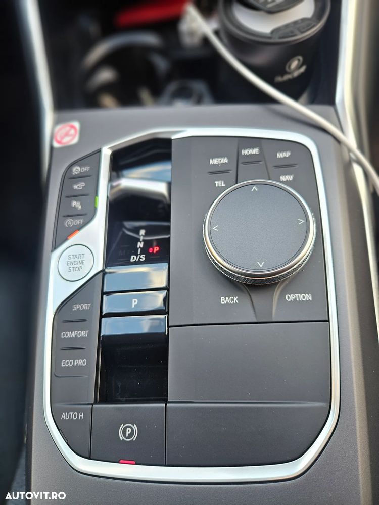 BMW Seria 3 318i AT - 15