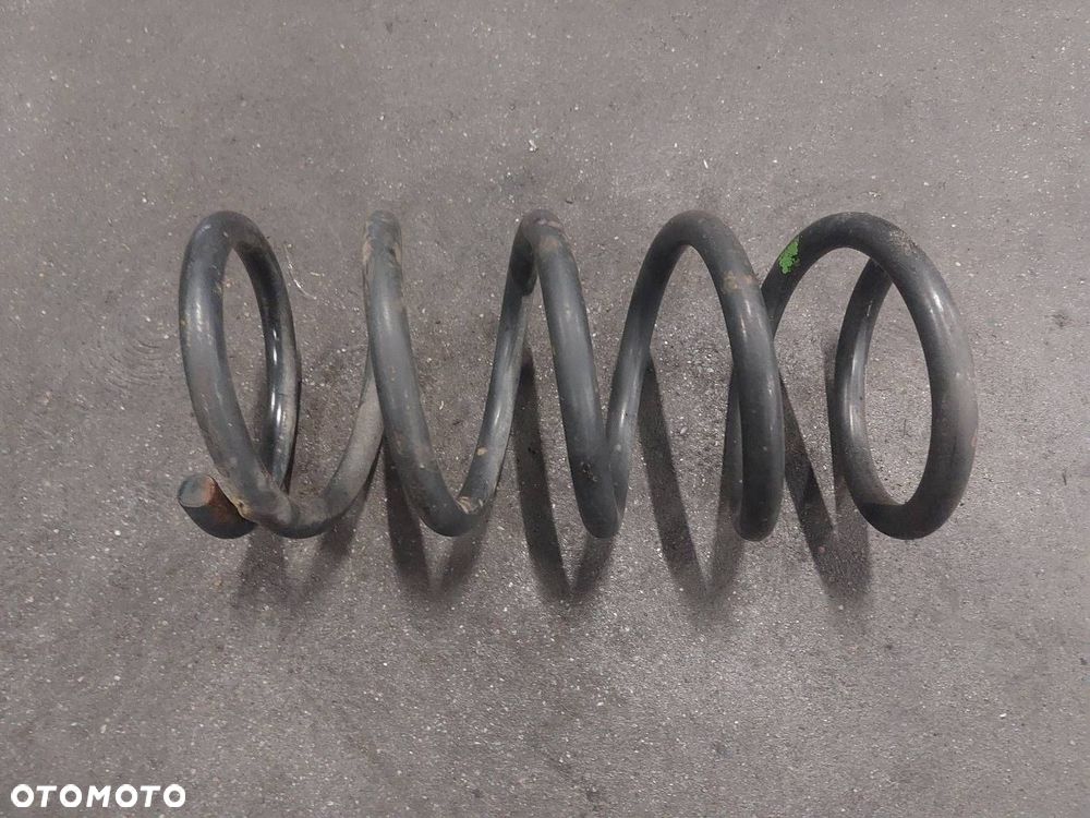 SPRĘŻYNA ZAWIESZENIA TYŁ MAZDA MPV II - 1