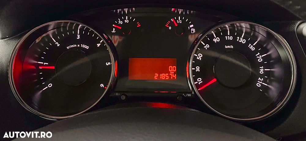 Peugeot 5008 1.6 HDI Confort Pack - 7