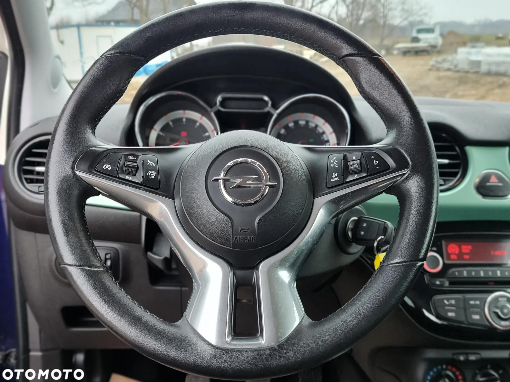 Opel Adam 1.2 Glam - 16