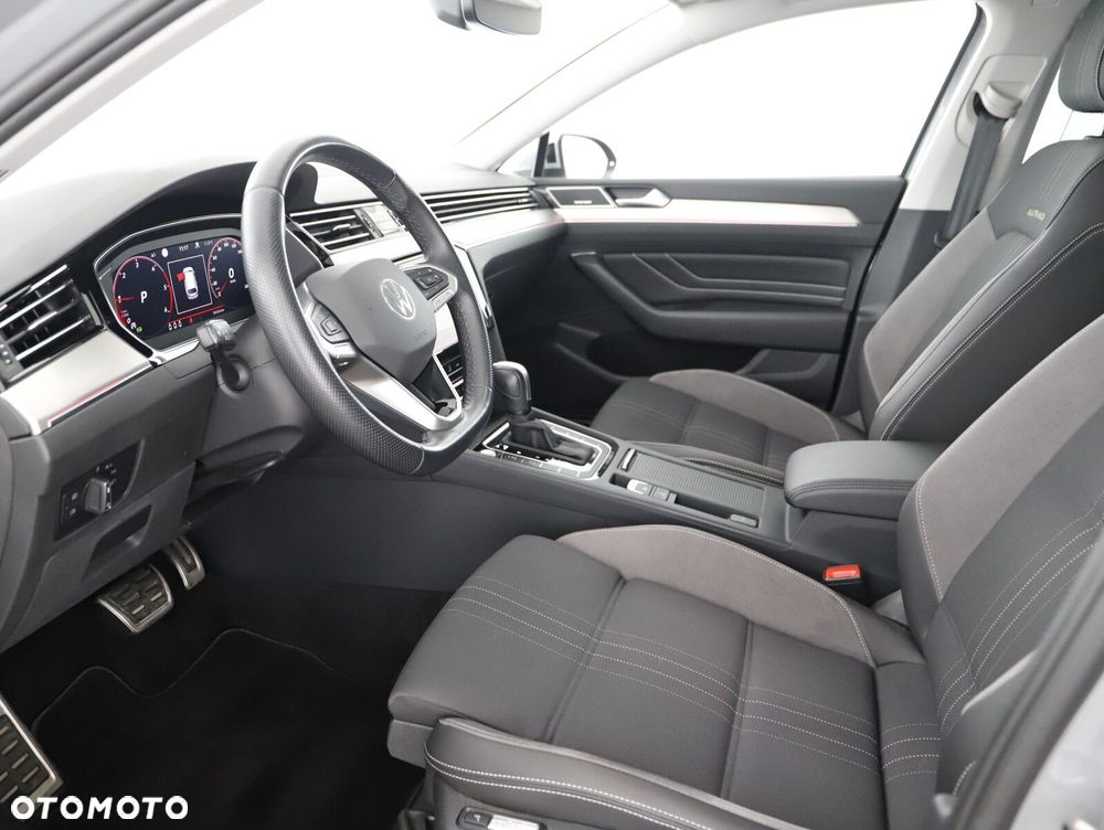 Volkswagen Passat Alltrack - 10