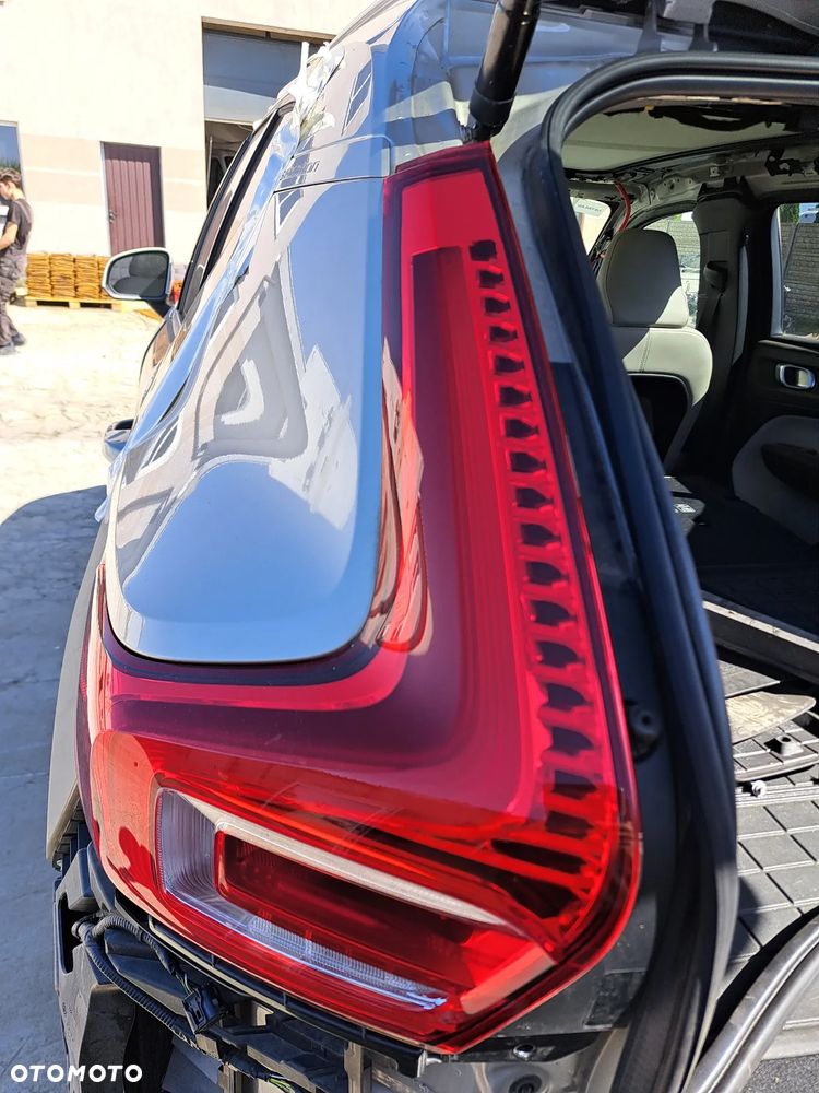 VOLVO XC40 XC-40 KOMPLET LAMP TYLNYCH LED - 1