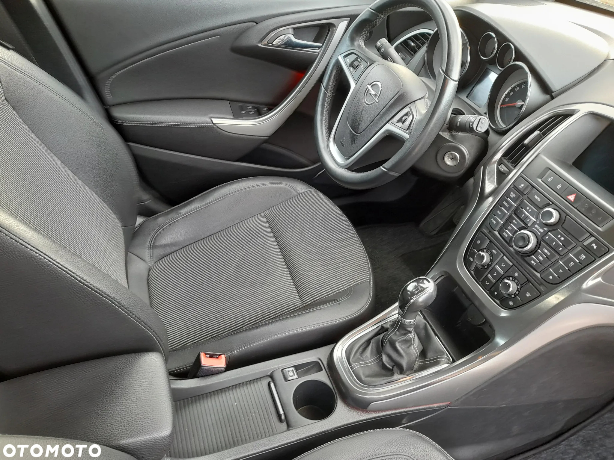 Opel Astra - 12
