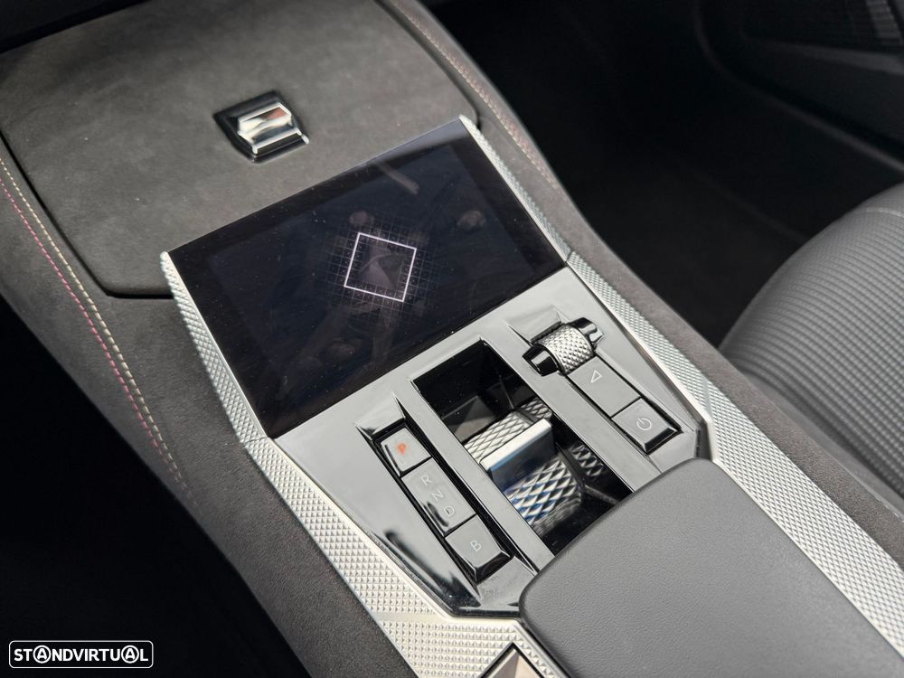 DS DS4 E-Tense Performance Line EAT8 - 21