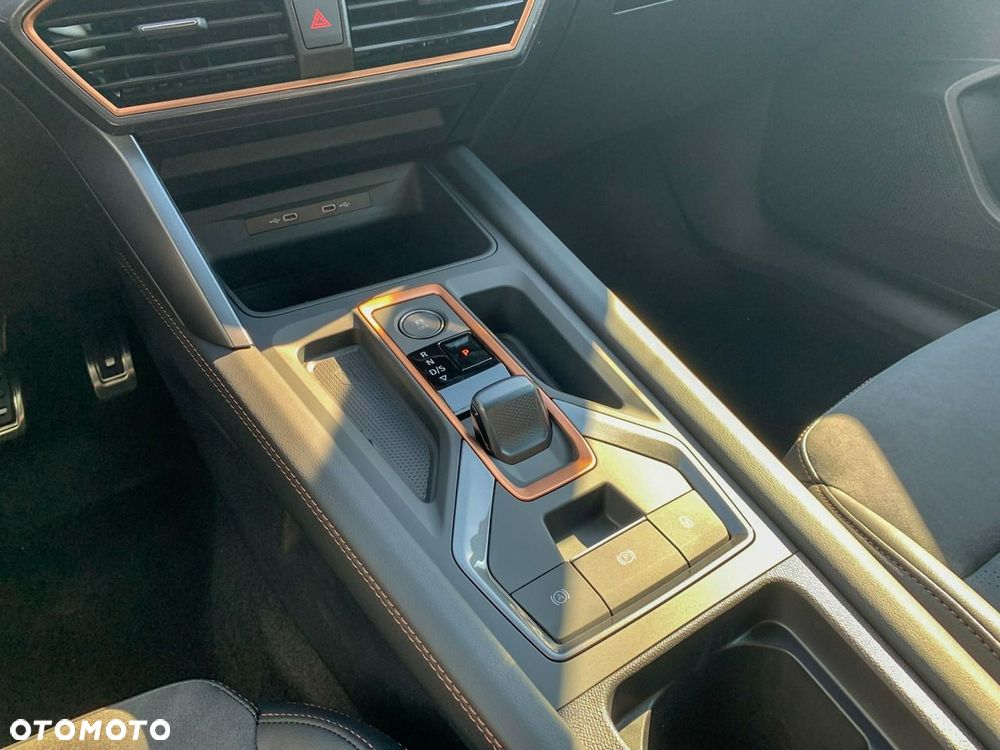 Cupra Formentor 1.5 eTSI DSG - 16