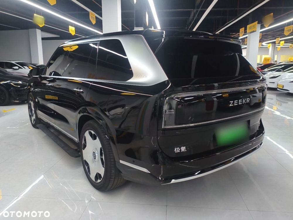 ZEEKR 9X - 4