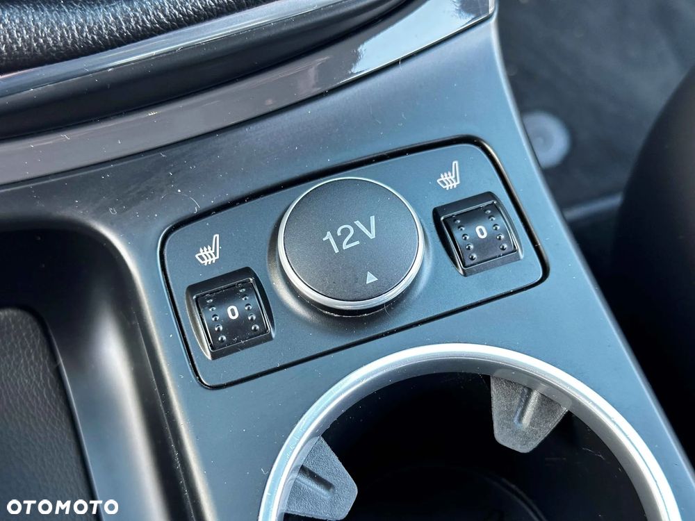 Ford Kuga 2.0 TDCi 4x4 Titanium - 26