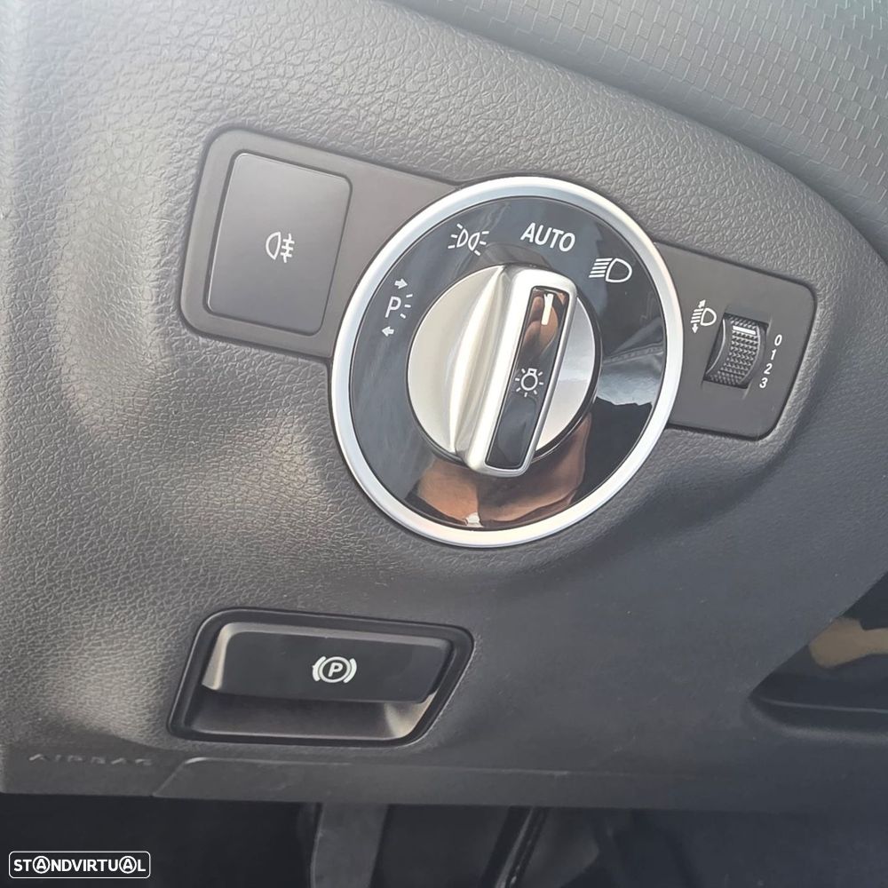 Mercedes-Benz A 180 - 17